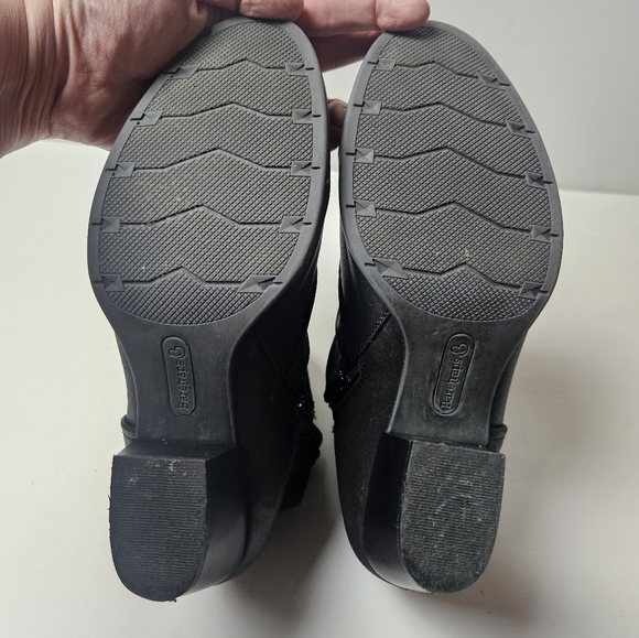 BareTraps | Black booties size 10 - Picture 8 of 11